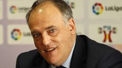 Tebas: "La oferta de Italia me fascina. Decidiré con la familia"