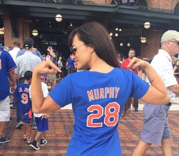 Lisa Ann y su relación con el deporte. Ama la NBA, el bésibol, la NFL...