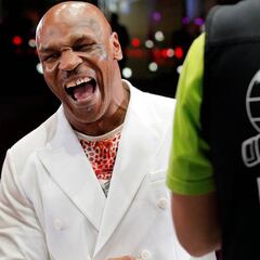 Mike Tyson, de la orgía perpetua a la llamada del ring