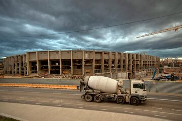 También se están efectuando diferentes cambios en los aledaños del estadio.