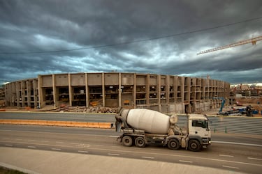 También se están efectuando diferentes cambios en los aledaños del estadio.