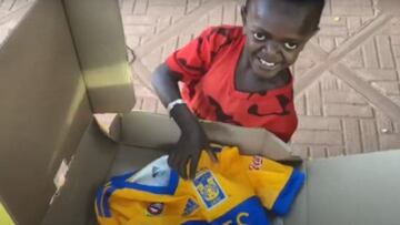 Mamberroi, amigo, ya eres Felino; Tigres suma a otro aficionado más