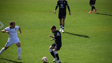 Cristian salva la racha del Ceuta en el 93′ y ahoga al Hércules