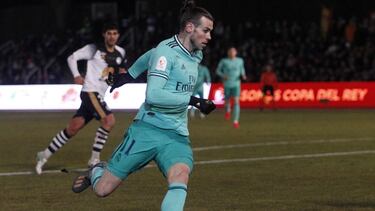 Bale es un misterio andante