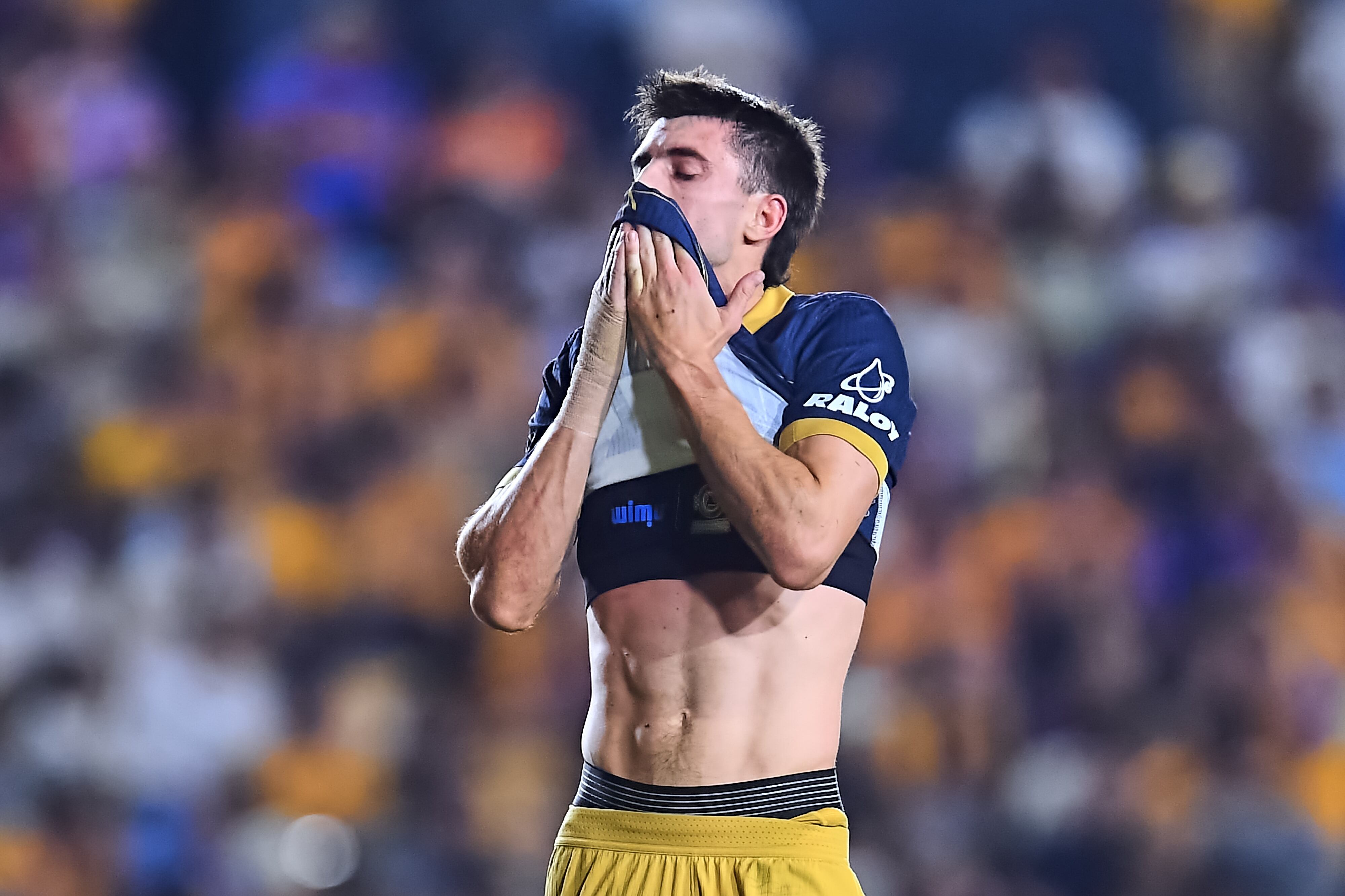 Pussetto advierte: “Después de lo que me pasó con Pumas, recomendaría tener precauciones” 