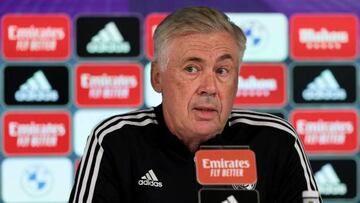 Real Madrid's Italian coach Carlo Ancelotti holds a press conference at the Ciudad Real Madrid training complex in Valdebebas, outskirts of Madrid, on August 19, 2022. (Photo by Thomas COEX / AFP) (Photo by THOMAS COEX/AFP via Getty Images)