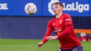 Ante Budimir of C.A.Osasuna controls the ball during the spanish league, La Liga Santander, football match played between CA Osasuna and Real Betis Balompie at El Sadar stadium on december 06, 2020, in Pamplona, Navarra, Spain
AFP7
06/12/2020 ONLY FOR
