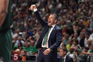 Ibon Navarro durante el partido contrsa el Manresa.