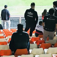 El lado B: el manicero rebelde, las puteadas a Dybala y el sufrimiento de Johnny