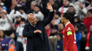 Slot hace volar al Liverpool