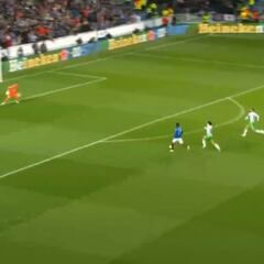 Bravo regresa a la titularidad del Betis y hace esto: ¡qué grande!