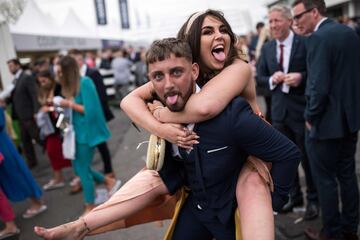 'Ladies Day' at the Grand National