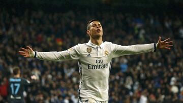 Cristiano Ronaldo celebra el gol que marc&oacute; ante la Real Sociedad.