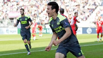 Chucky Lozano reaparece y anota en goleada del PSV al Utrecht