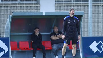 Vicente Moreno durante un entrenamiento.