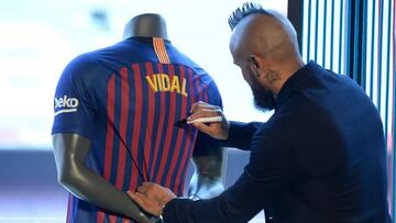 Vidal realizará plan especial para reforzar lesión en la rodilla