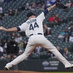 James Paxton podría someterse a cirugía Tommy John