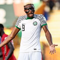 Nigeria pasa sin brillo