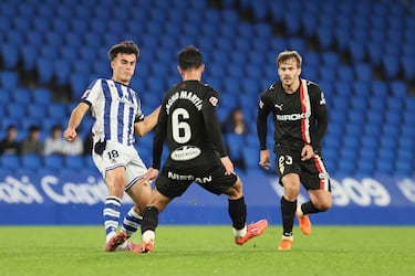 El Sporting asalta el fortín de Anoeta