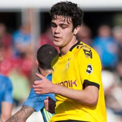 Giovanni Reyna debuta en Bundesliga con el Dortmund