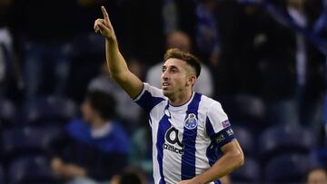 Héctor Herrera se despide del Porto con golazo