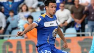 <b>REFUERZOS. </b>Ayina llega procedente del Quevilly.