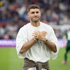 Santiago Giménez, más agradecido que nunca