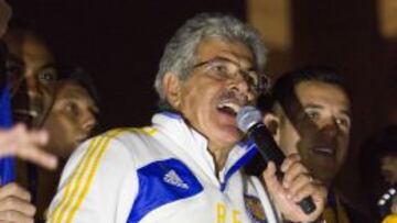 El Tuca Ferretti bromeó con la actualidad de Alan Pulido en el fútbol europeo.