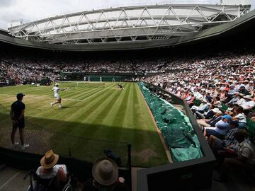 Estos son los cuatro semifinalistas en Wimbledon. Roger Federer, Rafael Nadal, Novak Djokovic y Roberto Bautista.