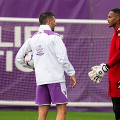 Pezzolano: “John tiene muchísimo margen, como lo tendría Masip”