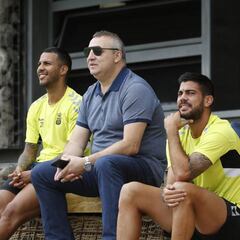 Las Peñas de Las Palmas siguen en contra de Ramírez: no acudirán a la FanZone