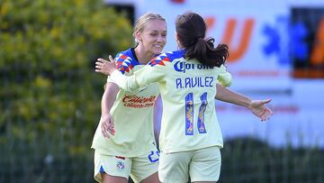    Aylin Avilez celebrates her goal 1-0 with Sarah Luebbert of America during the game America vs Necaxa, corresponding to Round 14 of the Torneo Apertura 2023 of the Womens Liga BBVA MX, at Cancha Centenario, on October 12, 2023.

<br><br>

Aylin Avilez celebra su gol 1-0 con Sarah Luebbert de America durante el partido America vs Necaxa, correspondiente a la Jornada 14 del Torneo Apertura 2023 de la Liga BBVA MX Femenil, en Cancha Centenario, el 12 de Octubre de 2023