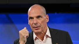 Yanis Varoufakis, economista: “Siempre es preferible sonar como un radical en lugar de actuar como un conformista”