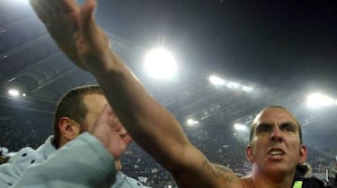Di Canio adds Mussolini inspired tattoo to his collection
