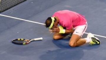 Nadal celebra su agónica victoria.