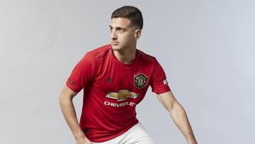 Dalot deja de ser el más rápido del United por un joven de 16 años