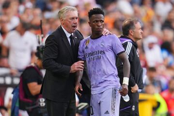 Vinicius with the Mestalla crowd having racist insults hurled at him, and threatening to leave the field of play. Later, there was a major brawl between Valencia and Real Madrid players, resulting in Vinicius being sent off.