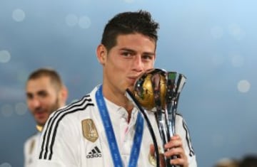 2014 Club World Cup: Real Madrid beat San Lorenzo 2-0 in Morocco, with goals from Sergio Ramos and Gareth Bale. James played the full match.