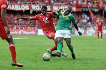 Después de cinco temporadas en la B, regresa a la primera división.