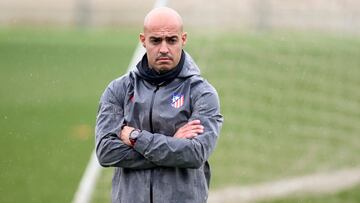 Víctor Martín, durante el entrenamiento de este martes previo a la semifinal de la Supercopa que enfrenta al Atlético con el Barcelona este miércoles (19:00).