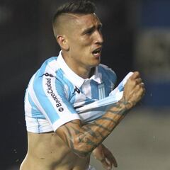 La Volpe busca reforzar al Toluca con Ricky Centurión