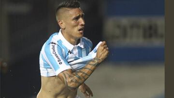 El estratega argentino quiere reforzar a los Diablos para el pr&oacute;ximo torneo y tendr&iacute;a en la mira al jugador de Racing.