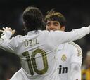 El Madrid no pierde con Kaká y Özil de titulares