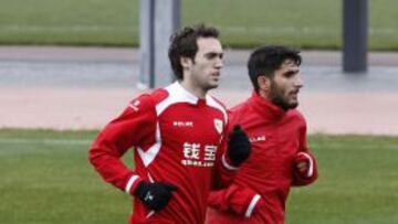 Aras Özbiliz y Raúl Baena.