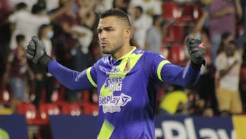 Álvaro Montero en un partido de Deportes Tolima en la Liga BetPlay