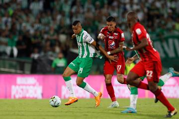 Atlético Nacional ante América de Cali en el Atanasio Girardot por la jornada 15 de la Liga BetPlay.