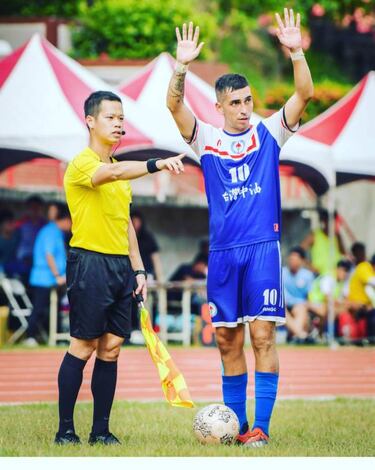 El chileno que es estrella en Taiwán: 15 goles en 11 partidos