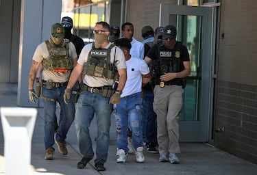 Este es el lugar al que los agentes del ICE están acudiendo para arrestar inmigrantes: “Es el único sitio donde no se espera que esté ICE”