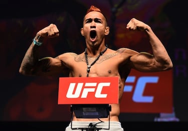 Godofredo Pepey en un pesaje de la UFC.