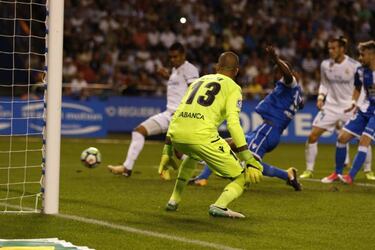 Real Madrid's 44 passes leads to Casemiro goal against Depor